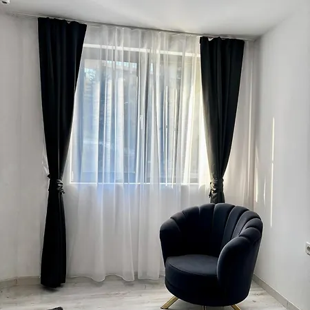 Thermal Bliss 아파트