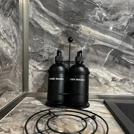 아파트 Thermal Bliss